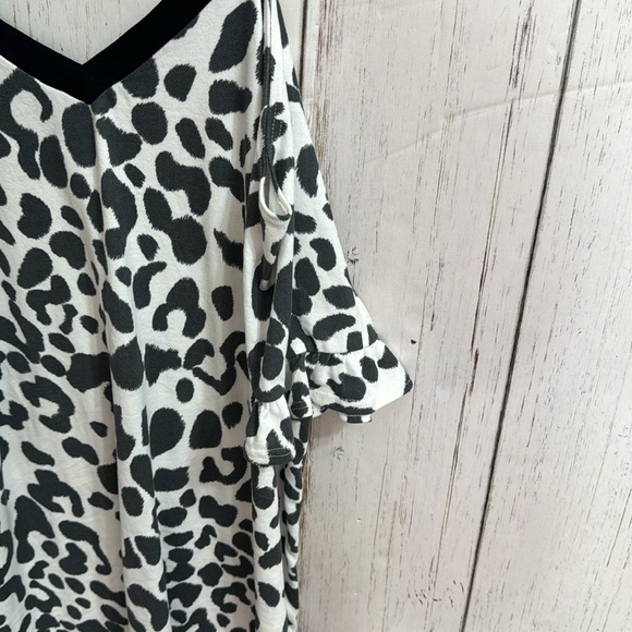 Now N Forever Animal Print Blouse - Picture 6 of 8